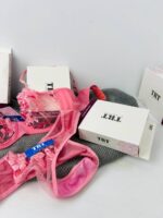 ست اسپنتا TRT – توری صورتی با گل‌دوزی هنری از اساطیر - تصویر 11