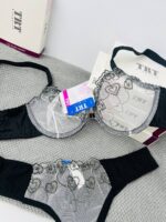 ست لباس زیر توری مشکی آریانا TRT – مدل Double Beautiful قلبی با تور گاز ترکیه و بند قابل تنظیم - تصویر 8