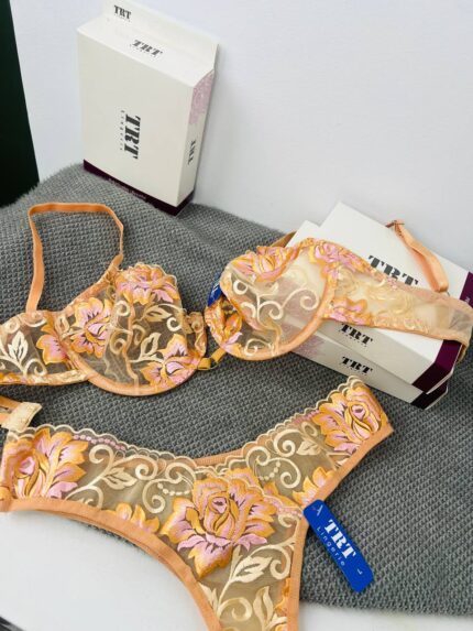 پخش عمده سوتین و شورت گلدوزی سه بعدی گاز ایتالیایی ضد حساسیت