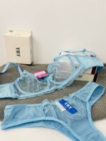 ست لباس زیر توری آبی آسمانی عمده TRT مدل رویال تور – سوتین و شورت گلدوزی گاز ایتالیایی پخش عمده