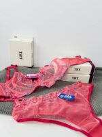 ست لباس زیر توری صورتی عمده TRT مدل فلورال رویال – سوتین و شورت گلدوزی سه بعدی گاز ایتالیایی پخش عمده